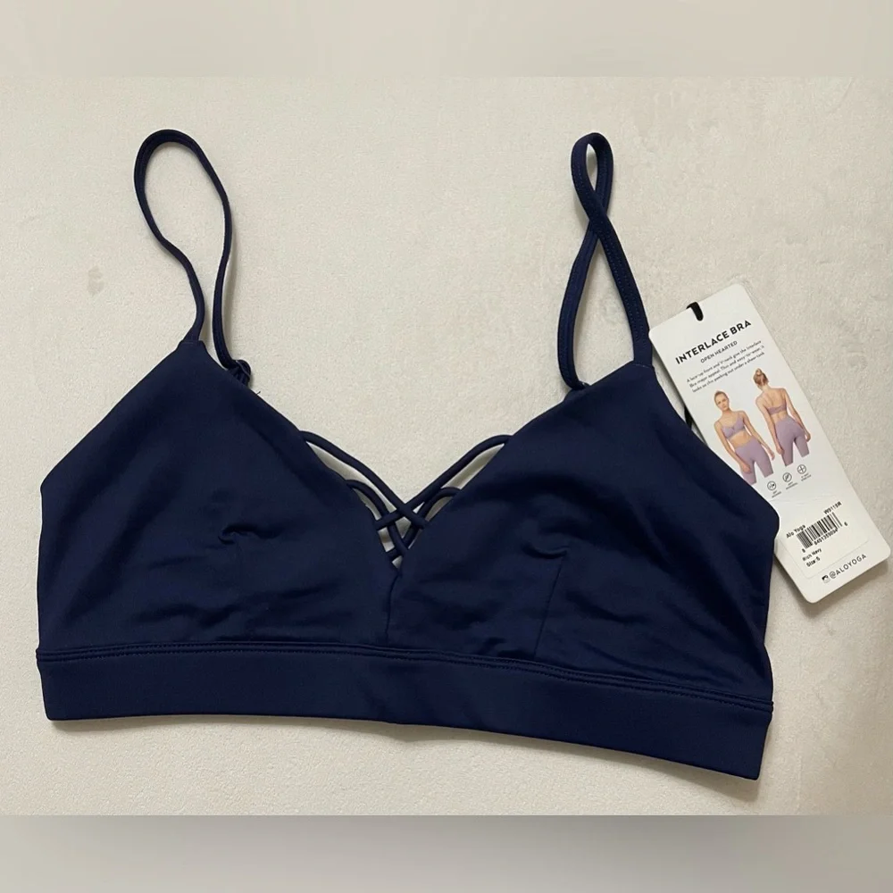 NWT Alo Yoga Interlace Sports Bra Navy Blue Size S